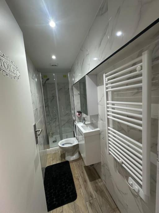 Charmante Studio Ligne 13 Tram 5 Saint Denis Пьерфит-сюр-Сен Экстерьер фото